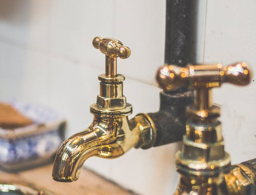 Faucet Gold