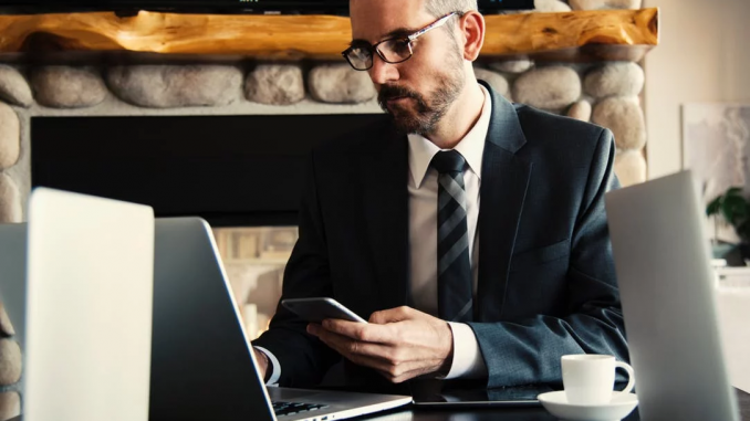 Lawyer at a cafe