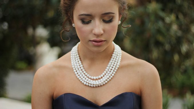 woman-918787_960_720